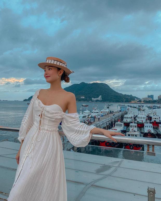 Lệ Quyên dát cây đồ hiệu gần 2 tỷ ra sân bay - Tóc Tiên mix đồ nổi bật-2