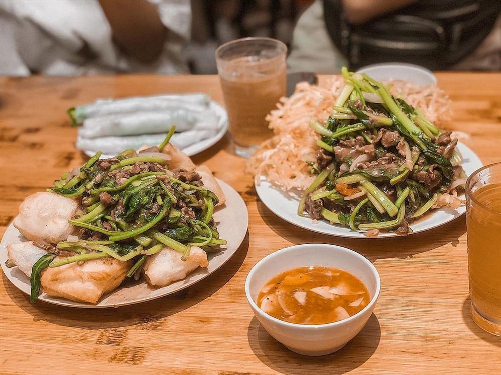 Phí Phương Anh thương nhớ phở chiên phồng, đến thủ đô cứ ghé qua mấy địa chỉ trứ danh này-1