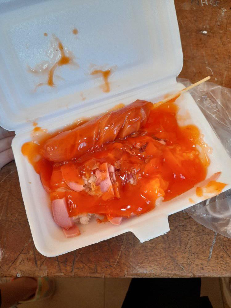 Lỡ mồm Cô ơi cho con thêm tương ớt và cái kết không nhìn thấy xôi đâu-4