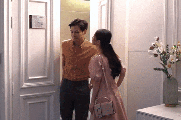 Clip: Jun Vũ đến tìm Anh Tú giữa đêm chỉ để hôn lén