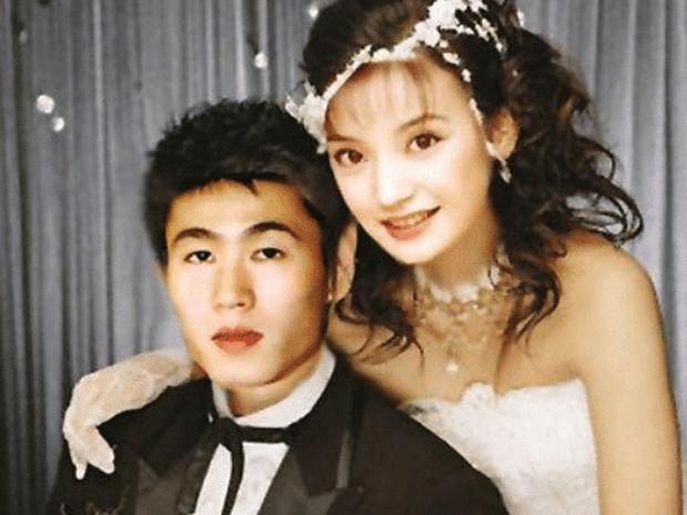 Triệu Vy từng yêu đến mức chụp ảnh cưới với VĐV đình đám xứ Trung, nhưng tại sao cặp đôi vẫn quyết chia tay?-6
