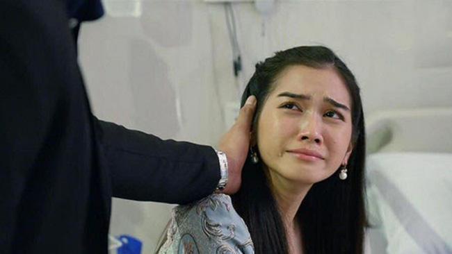 Vì thương em dâu nghèo khó nên anh chồng hàng tháng đưa tôi tiền sinh hoạt và cái kết-2