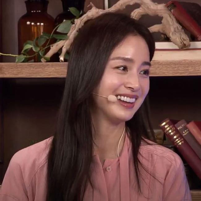 Nhan sắc thật của Kim Tae Hee lộ diện, lần này liệu có khá khẩm hơn?-1