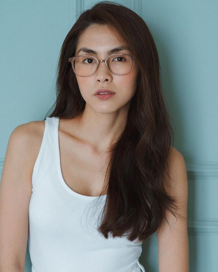 Tình tứ bên chồng, Tăng Thanh Hà vô tình để lộ body gầy guộc khiến fan lo lắng-3