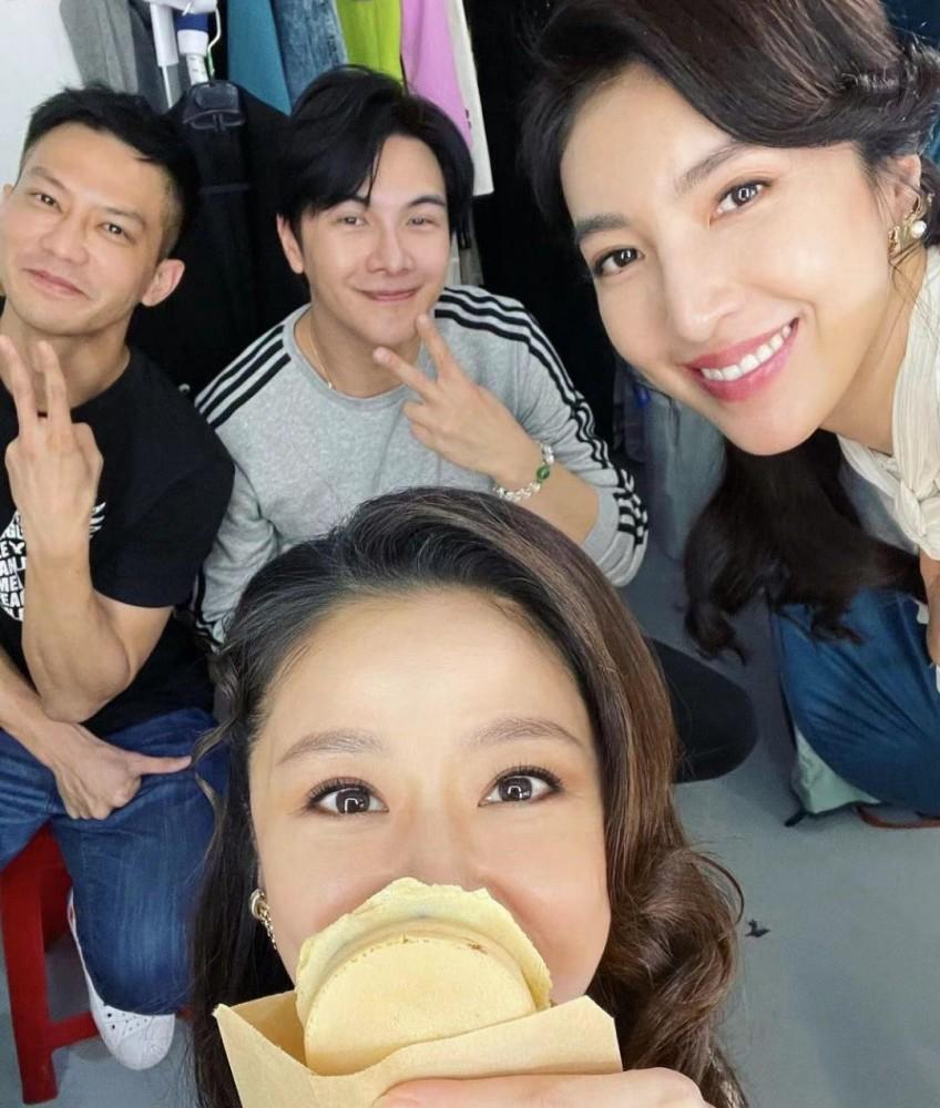 Hoắc Kiến Hoa - Lâm Tâm Như tình bể bình như chưa từng cãi vã-1