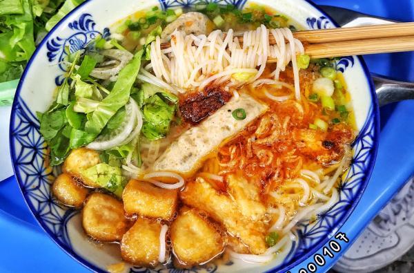 Bạn sẽ mất hết nghị lực giảm cân nếu vô tình đi ngang qua phố Hàng Cót-3