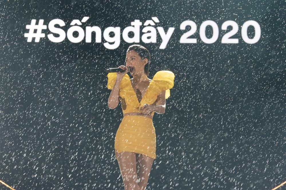 Quán quân Rap Việt cùng FWD Music Tour khuấy động Đà Nẵng-4