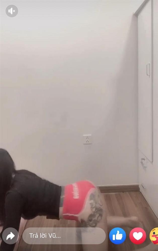 Linh Miu quẩy lắc vòng ba với loạt tư thế 18+ khiến ai nhìn cũng đỏ mặt-2