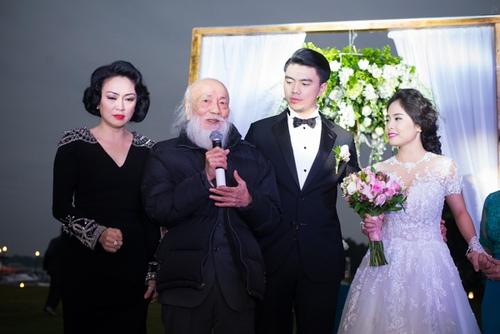 Ca nương Kiều Anh đưa con trai về thăm cụ ngoại - cố nhà giáo Văn Như Cương-2