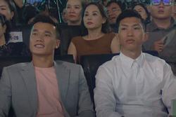 Lên hình vài giây, Tiến Dũng - Văn Hậu giật hết spotlight Chung kết 'Hoa hậu Việt Nam'