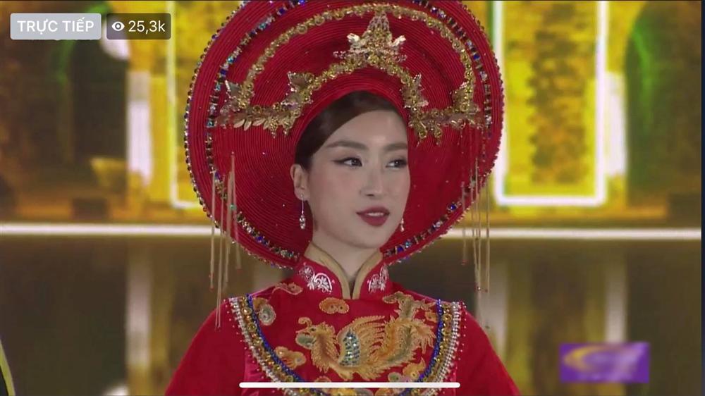 Mẹ hai con Đặng Thu Thảo catwalk so kè cùng đàn em ở chung kết Hoa Hậu Việt Nam-7