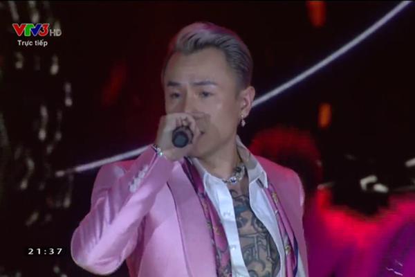 Binz khoe cúp MAMA 2020 nhưng phải xóa vội vì... vui quá hóa lỡ dại-3