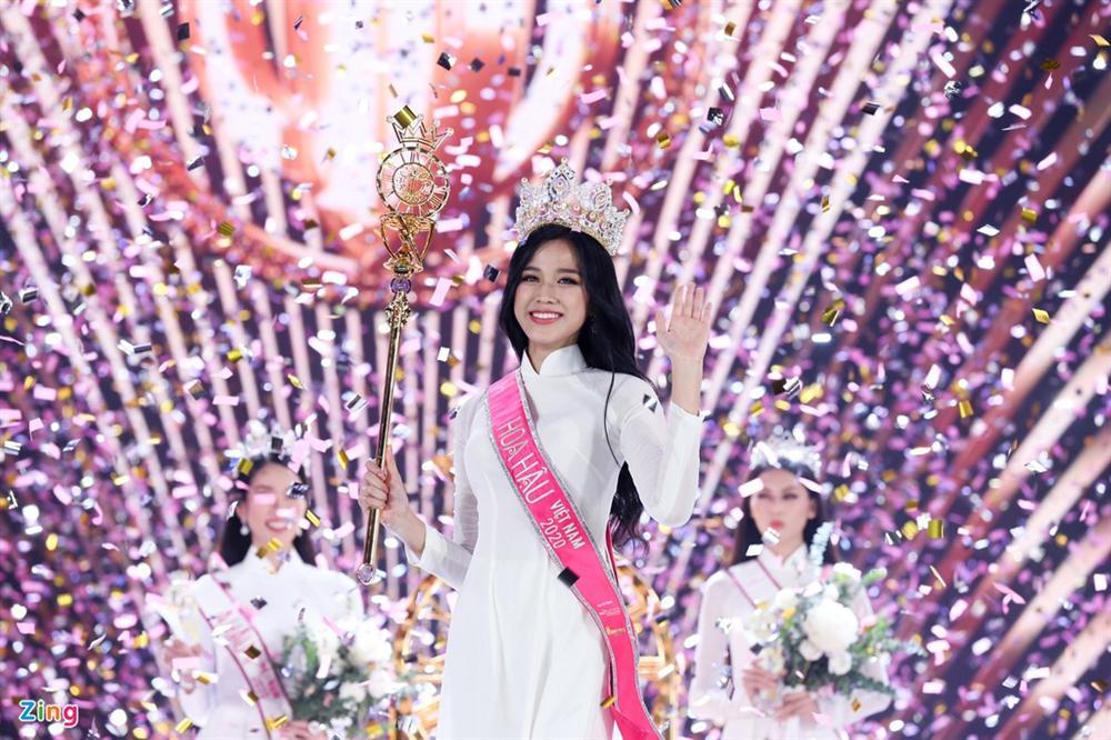 Hoa hậu Việt Nam 2020 Đỗ Thị Hà qua lời kể của người thân-1