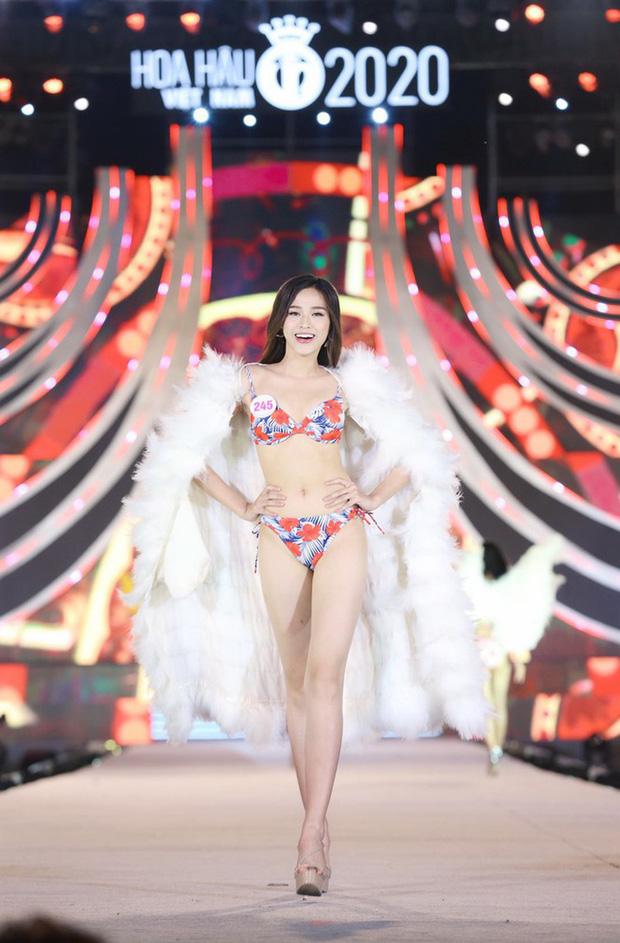 Body thẳng đuột 3 vòng như 1 trong hình bikini của Tân Hoa hậu Đỗ Thị Hà gây thất vọng-5