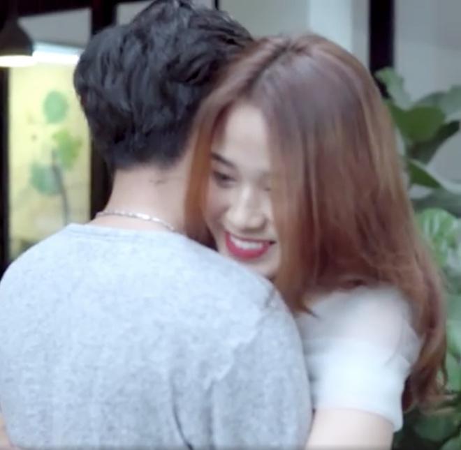 Ảnh đi làm nông giúp gia đình của Hoa hậu Đỗ Thị Hà-4