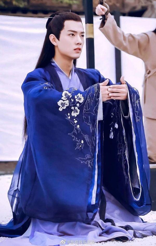 3 màn giật spotlight nam chính thành công nhất của Tiêu Chiến-1