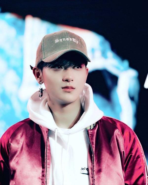 Hoàng Tử Thao say như điếu đổ ca sĩ nữ Hàn Quốc, danh tính khiến fan trầm cảm-4