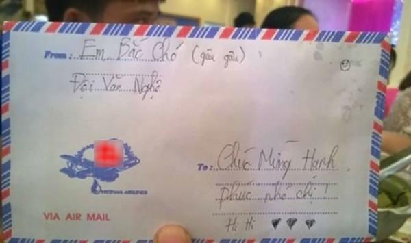 Muôn kiểu viết phong bì mừng cưới lầy lội, chẳng khác nào đốt nhà cô dâu chú rể-5