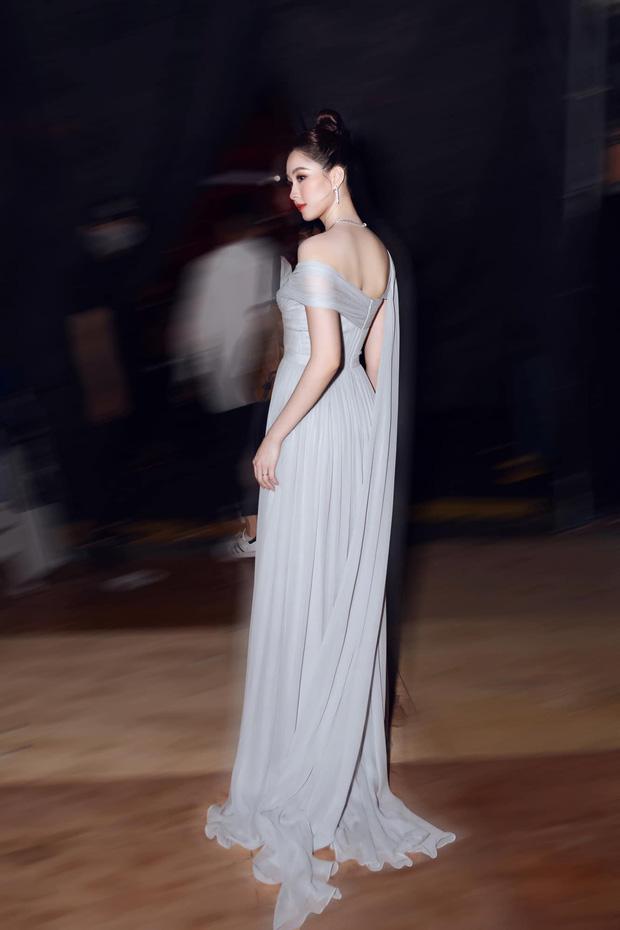 Đặng Thu Thảo gây ngỡ ngàng khi đội thử vương miện Hoa hậu Thế giới-1