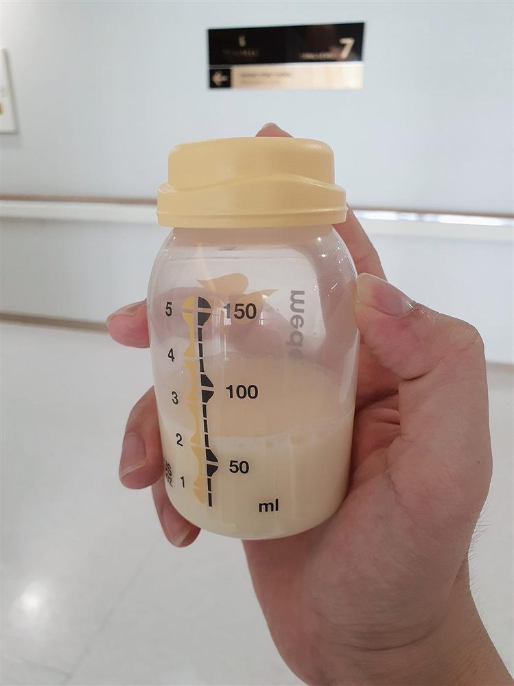 Ảnh rõ mặt con gái Đông Nhi: Dân mạng phán giống bố như đúc-6