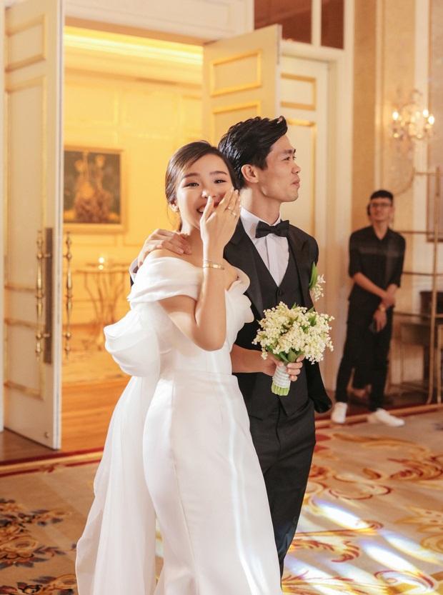 Viên Minh - cô dâu duyên dáng, hiểu chuyện và rất mực được yêu mến của Công Phượng-2