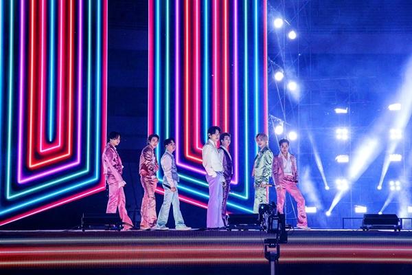 BTS phá đảo American Music Award 2020, nâng vị thế nhóm nhạc số 1 thế giới-2