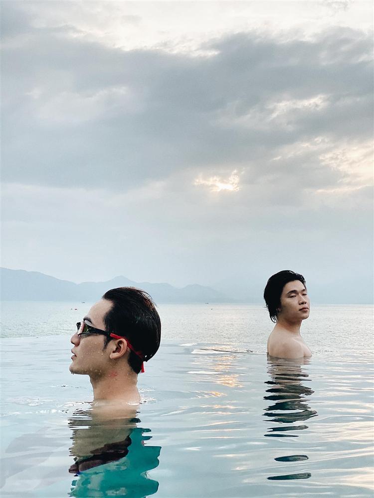 Anh Đức lộ mặt mộc đời thực khác xa dung mạo trên truyền hình-10