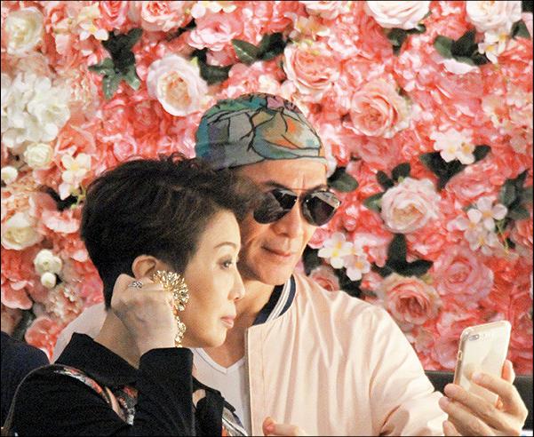 Tài tử phong lưu bậc nhất TVB đi bán bảo hiểm sau khi ánh hào quang lụi tàn-11