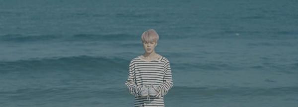 Để fan đoán già đoán non 4 năm, BTS tiết lộ bí ẩn sau bản hit Spring Day-4