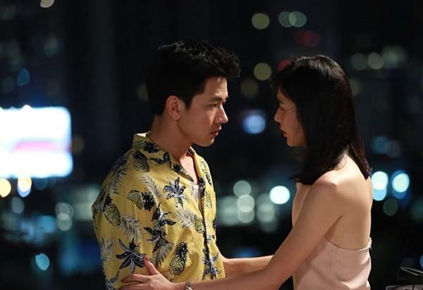 Đi xa 2 tháng về, tôi rụng rời nhìn vòi hoa sen trong nhà tắm của vợ sắp cưới-2