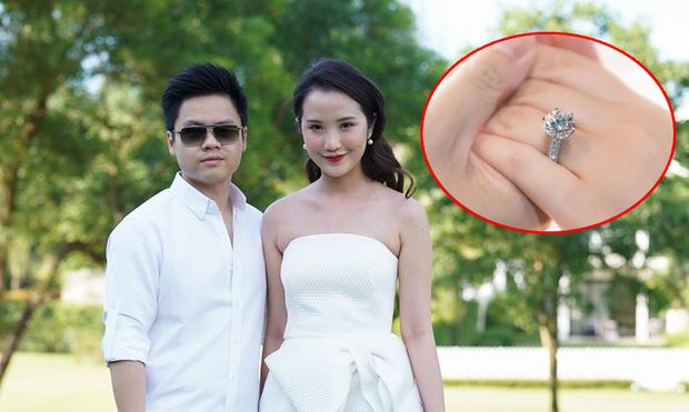 Primmy Trương từng tuyên bố sẽ không quay đầu khi chia tay Phan Thành, và hôm nay cả 2 ăn hỏi!-2