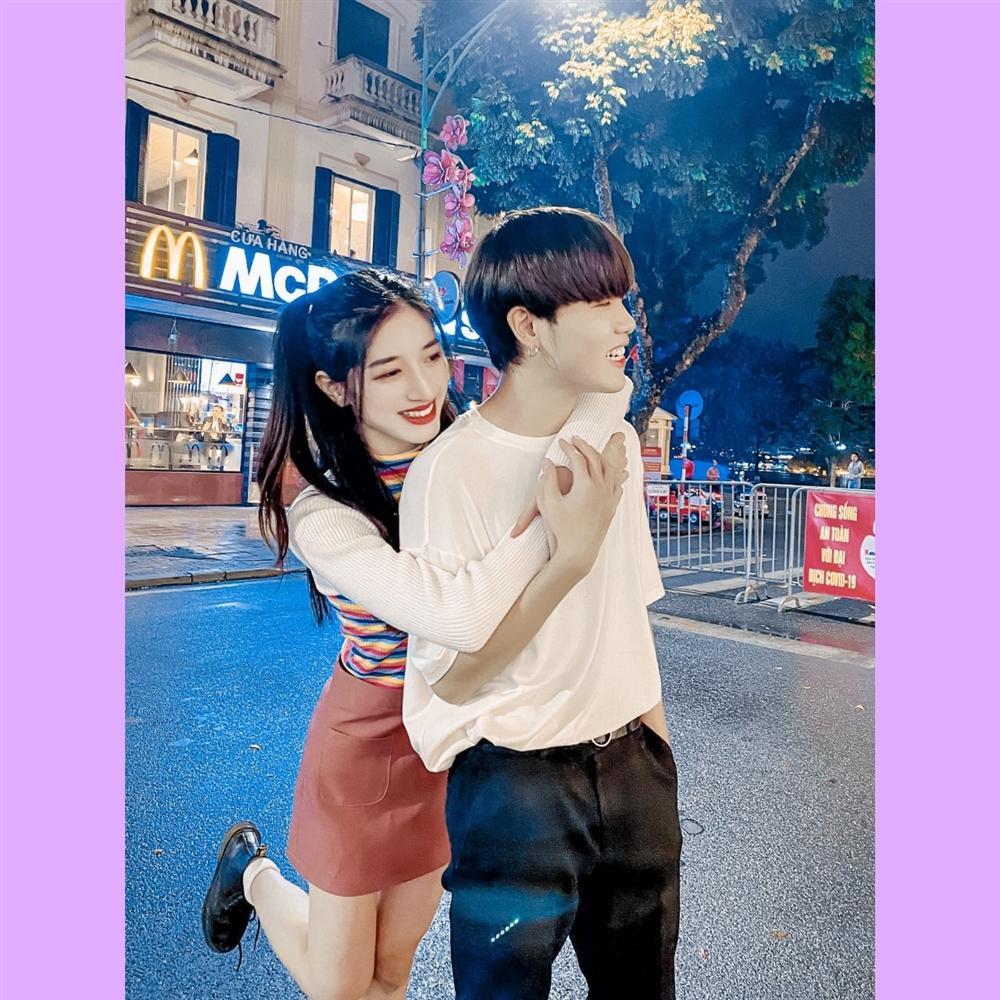 Trai xinh gái đẹp tranh tài cover ‘Trên tình bạn, dưới tình yêu’-1