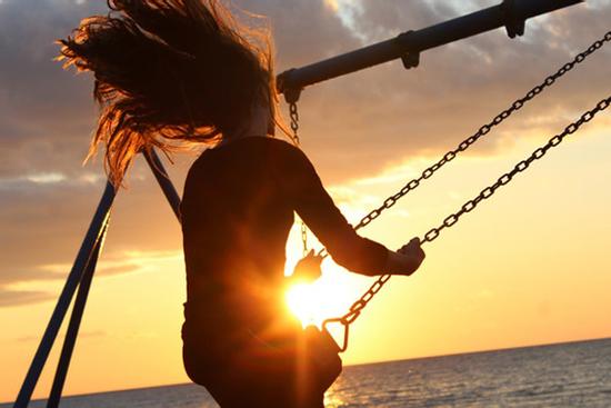 Các chòm sao này dù trưởng thành nhưng vẫn luôn mang tâm hồn của đứa trẻ