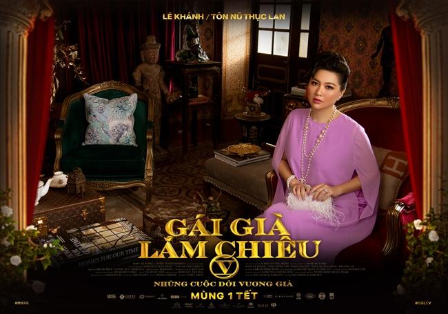 Nữ diễn viên Lê Khánh vào vai quý bà Tôn Nữ Thục Lan, là một người phụ nữ danh gia vọng tộc xứ Huế. Là đối thủ của Lý Lệ Hà trong giới sưu tầm cổ vật, quý bà Thục Lan cũng là một trong những tình nghi là kẻ ăn cắp Phượng bào tam vĩ – bảo vật của Lý gia.