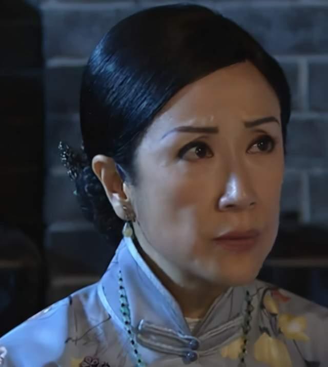 Trải nghiệm ngủ trong túi đựng xác chết không thể quên của nghệ sĩ lão làng TVB-6