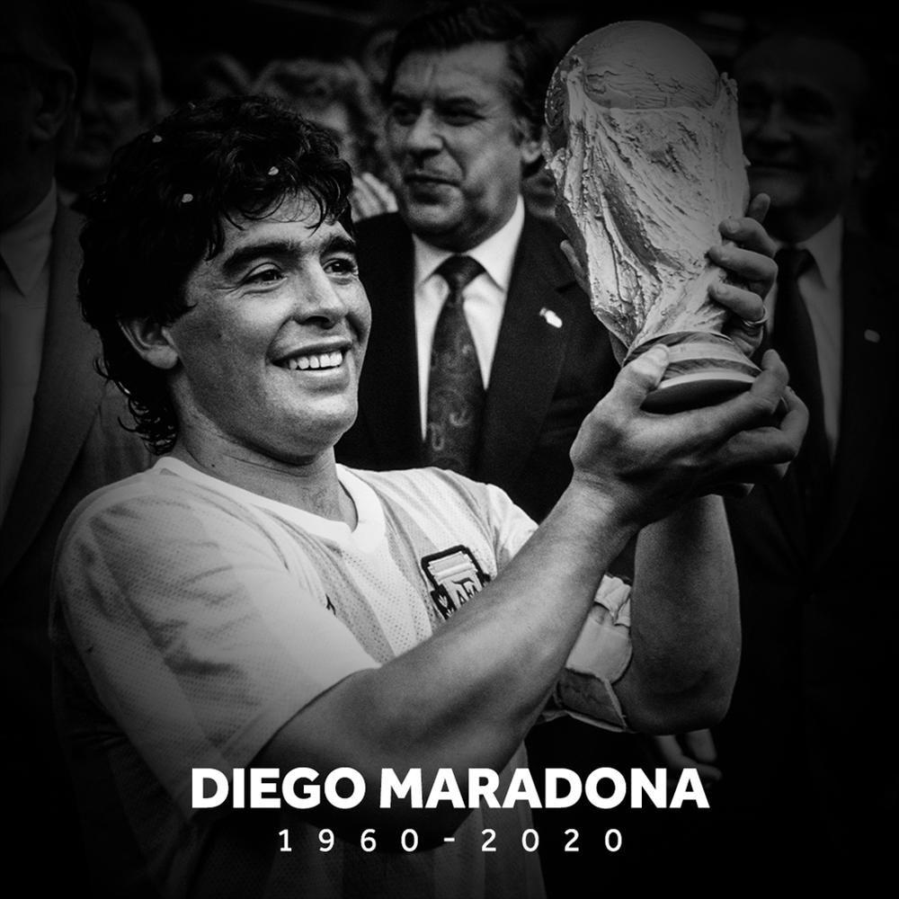 Huyền thoại bóng đá - Diego Maradona qua đời ở tuổi 60-1