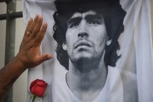 Lời cuối của huyền thoại bóng đá Diego Maradona trước khi về với Chúa-3