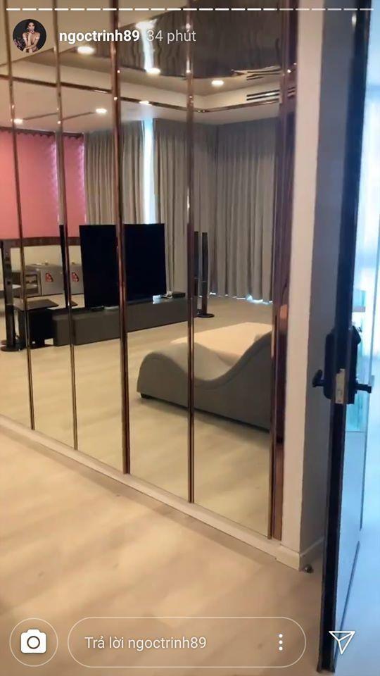 Ngọc Trinh lộ dấu vết hickey khi đăng ảnh bán khỏa thân-3