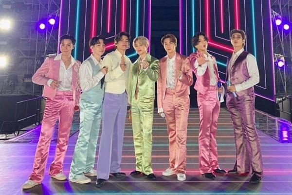 Dynamite BTS không cho Life Goes On cơ hội ngoi lên, liên tiếp phủ đầu không thương tiếc-9