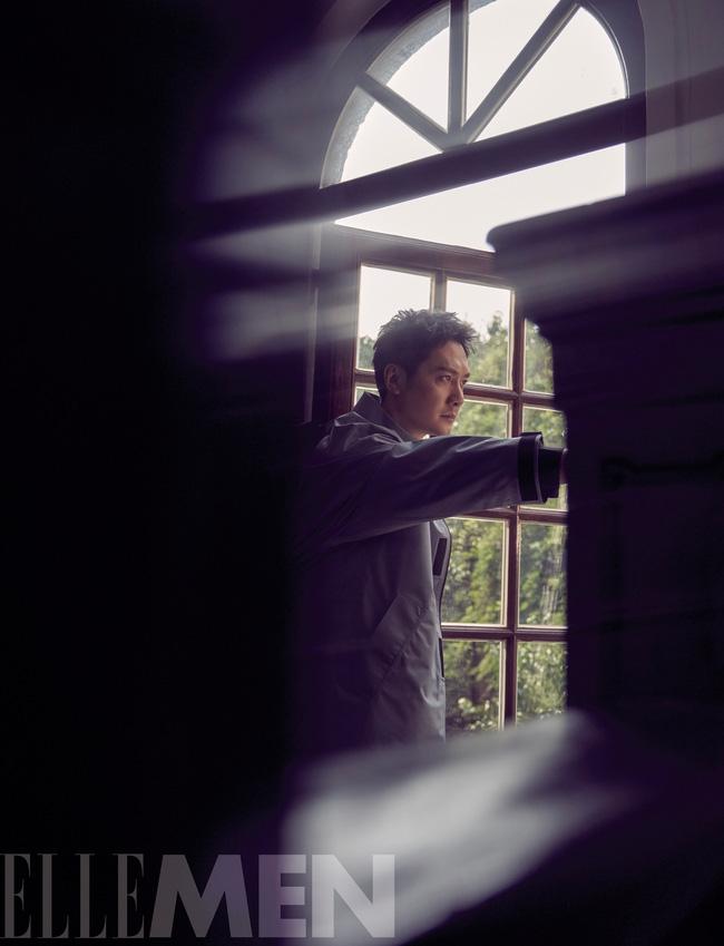 Nhìn Phùng Thiệu Phong, nhiều người trách Triệu Lệ Dĩnh dùng chồng như phá-2