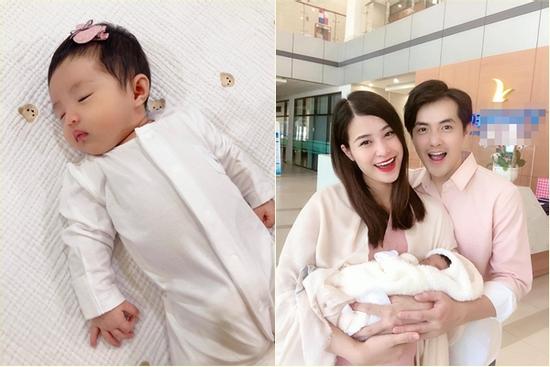 Đông Nhi chính thức khoe cận cảnh gương mặt của con gái đầu lòng