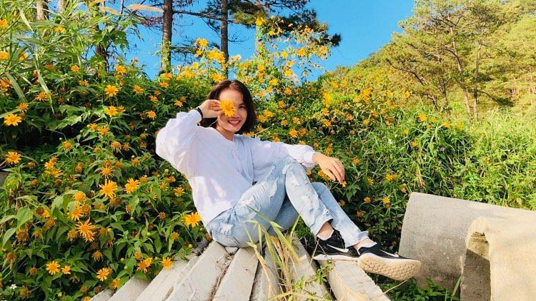 Mẹ 8X tự tay làm cây thông Noel hành tỏi, độ sáng tạo khiến hội chị em nể phục-1