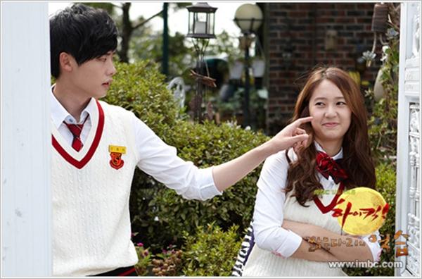 5 vai diễn đáng nhớ của công chúa băng giá Krystal F(x)-3