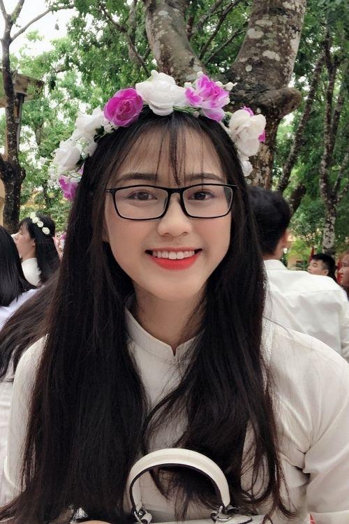 Loạt ảnh ô mai chưa từng công bố của Hoa hậu Đỗ Thị Hà: Đôi chân dài vượt trội-8