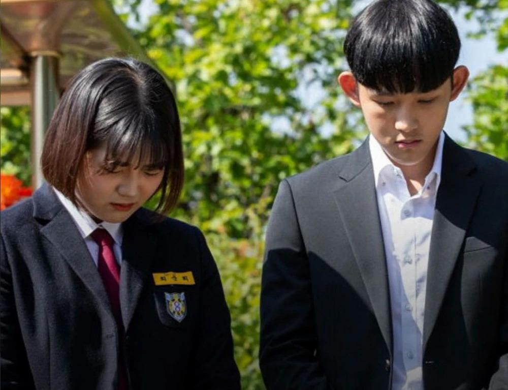 Con trai Choi Jin Sil: Tôi chưa thoát khỏi bóng đen tự tử của mẹ-3