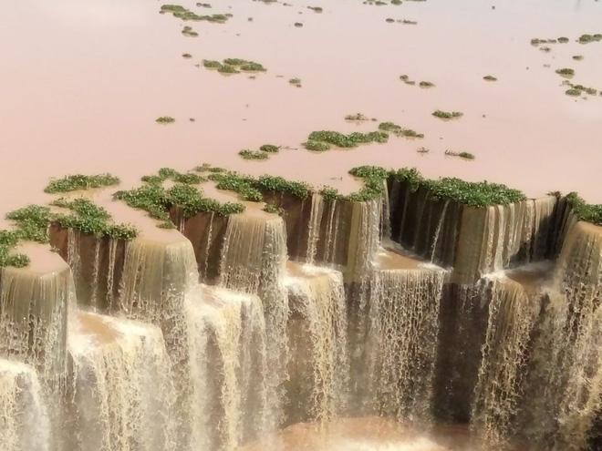 Đập nước ở Bình Dương khiến nhiều người lóa mắt vì đẹp như kỳ quan thế giới-6