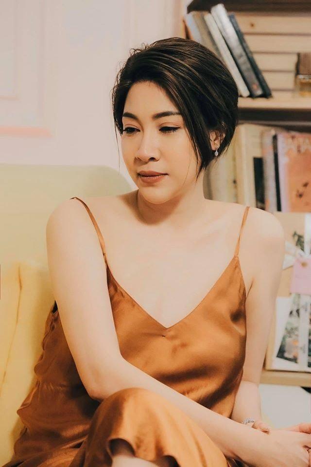 Mẹ chồng siêu mẫu của Pha Lê ung thư giai đoạn cuối, đã 1 tháng hôn mê-2