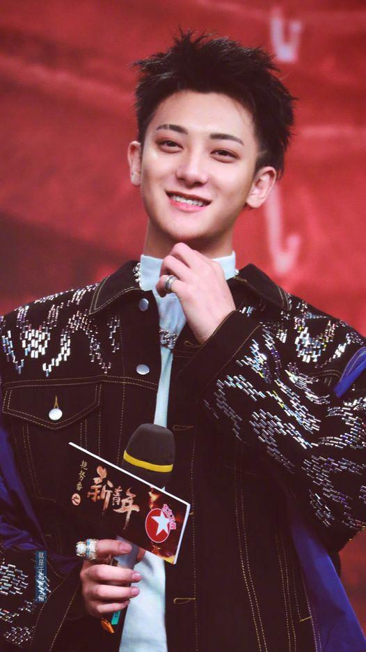 Hoàng Tử Thao phản dame cực gắt khi bị mắng cọ nhiệt hot boy Tây Tạng-3