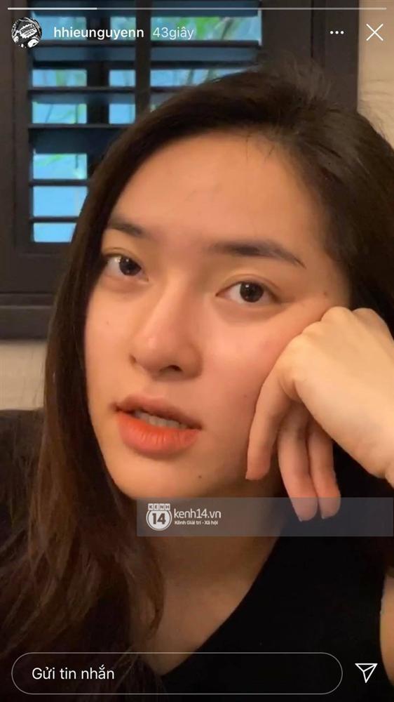 HOT: Xôn xao hình ảnh con trai út tỷ phú Johnathan Hạnh Nguyễn cùng bạn gái chạy bộ cuối tuần-4