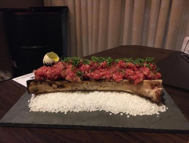 Đứng hình với phong cách phục vụ món ăn của các nhà hàng khiến thực khách một đi không trở lại-7